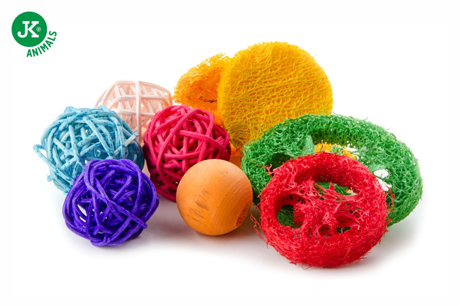 Mix hraček, ratanové koule, dřevěná kulička a lufa houba, 4–8,5 cm, hračka pro hlodavce